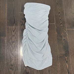 Edikted Strapless Blue and White Dress